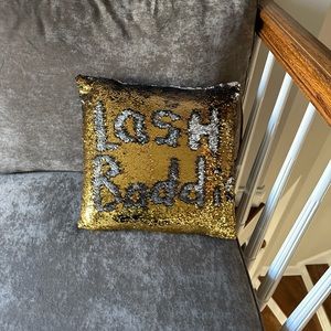 Meet your Posher, Sophia